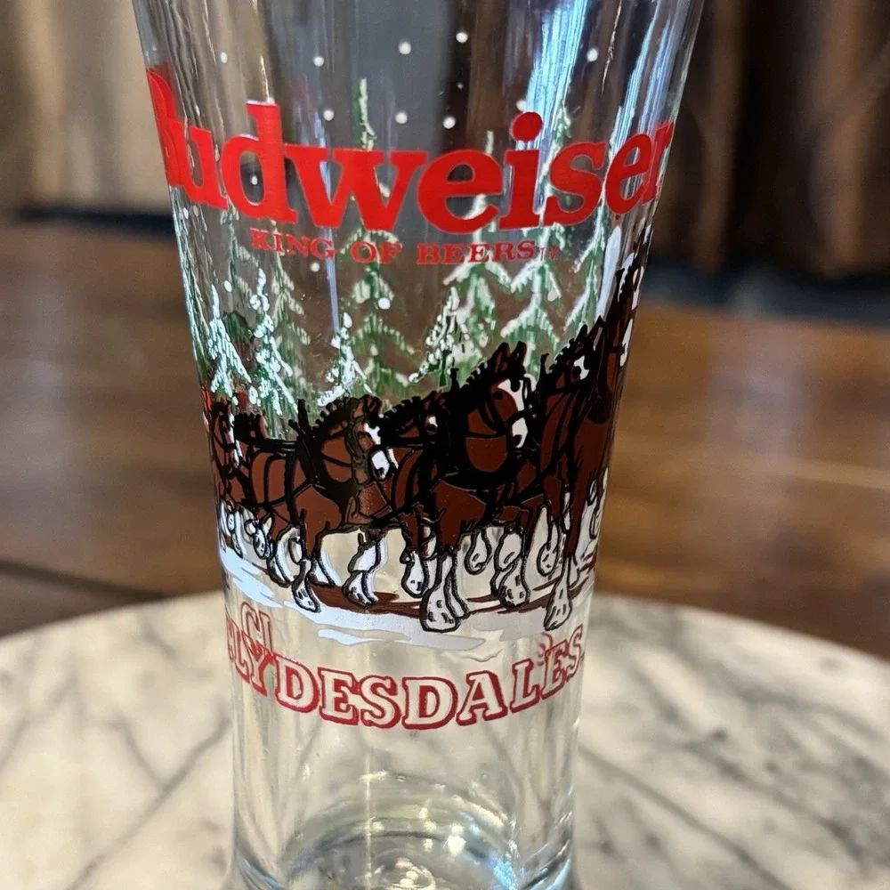 VTG 1992  Budweiser Collectible Tall Flute Pilsner Beer Glass Clydesdale Holiday